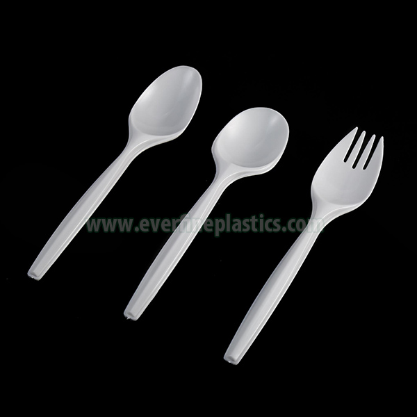 China New Product 
 PP Cutlery 516 – Disposable Spoon